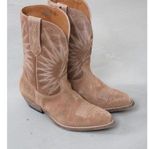 Golden Goose Low Wish Star boots 39